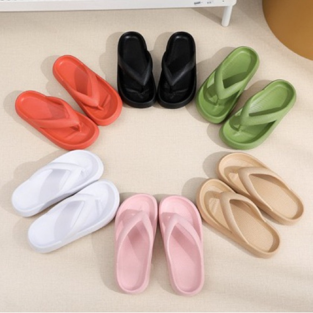 Spring Summer 2023 Rubber Sandals